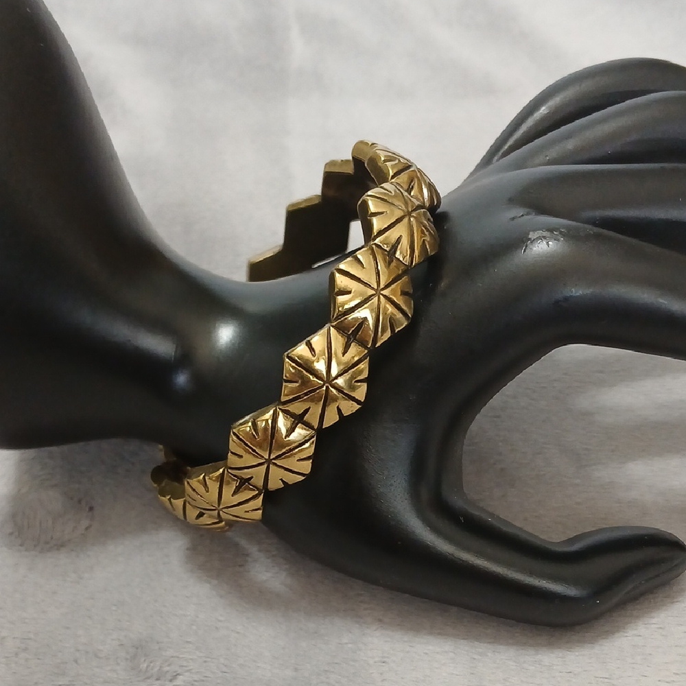 Giles & Brother Brass-Tone Hippolyta Bangel Bracelet NWT